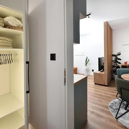 Kuvik Appartement *